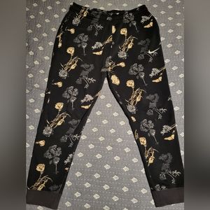 Nike jogger sweatpants size L